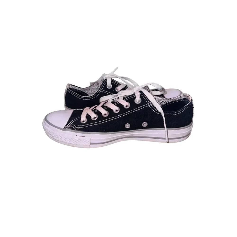 Converse Chuck Taylor All Star Low-Top Sneaker Black/White 7.5 Skater Athletic - Picture 6 of 10